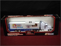 Scale 1/64 Die-Cast Cab (Truck) 303400