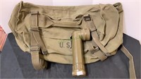 US Army knapsack and an Army flashlight (1373)