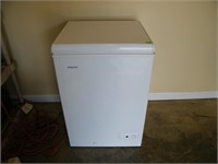 HOTPOINT CHEST FREEZER (VERY CLEAN) 3 MONTHS OLD
