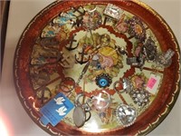 tray of coustume jewelry