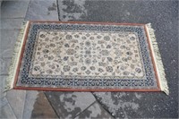 Palazzo Berose Wool Area Rug with Fringes