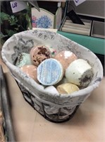 Bath bombs