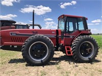 1982 International 6588 2+2 Tractor