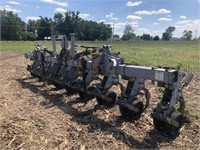 Hiniker 6000 Cultivator