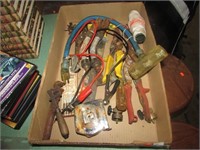 TRAY LOT -- ASSORTED TOOLS