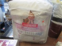 KING MATTRESS PAD -- MICROFIBER ALLERGY PROTECTION