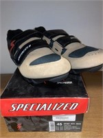 Specialized sport mountain shoes, bike shoes