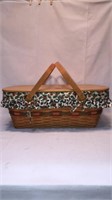 LARGE LONGABERGER PICNIC BASKET