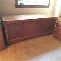 Lane Cedar Chest