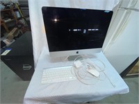 Apple 24" Computer w/Keyboard & Mouse