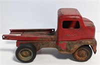 Vintage die cast toy truck, 11x5.25"  *missing