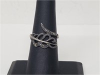 .925 Sterling Silver Marcasite Leaf Ring