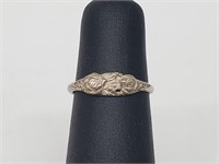 .925 Sterling Silver Flower Ring