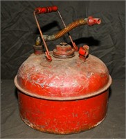 VINTAGE METAL GAS CAN