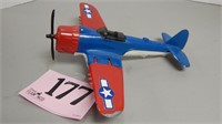 VINTAGE SCALE MODEL AIRPLANE MADE IN USA 10 IN