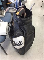 Titleist clubs with bag