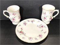 Royal Victoria fine bone China cups/ dessert plate