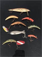 Lot of ten vintage fishing lures