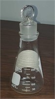 Vintage Pyrex 250 ml glass lab bottle with glass
