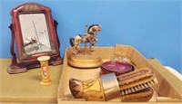 TRAY: MISC COLLECTIBLE DRESSER DECOR