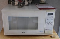 LG White Microwave Oven 1200 Watt