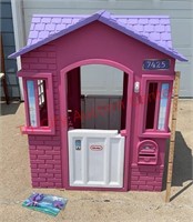 Little Tikes Child’s Play House. Has a slight