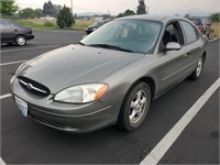 2003 Ford Taurus