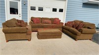 >4 Pc Living Room Set. Couch, Love Seat, Oversized