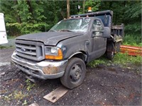 1999 Ford F550 Dump Truck