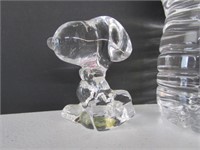 1966 Vintage Snoopy Glass Paperweight