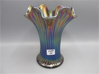 Nwood 6.75" Purple Fine Rib Squatty Vase
