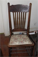 Antique Pattern Back Rocking Chair