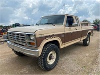 *1985 Ford Extended Cab