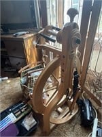 Wool Loom and extras