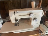 Riccar super stretch sewing machine