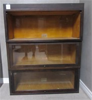 An Antique Globe-Wernicke Sectional Bookcase