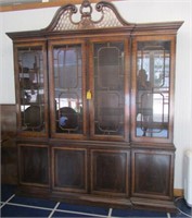 Very Nice Vintage 2 Pc Hutch All Wood Thick Glass