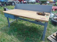 METAL WORKBENCH WITH WOODEN TOP