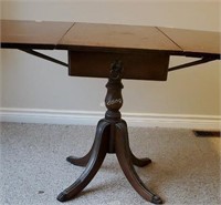 Vintage Gateleg  Table -P