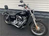 NICE 2009 HARLEY DAVIDSON SUPERGLIDE MOTORCYCLE