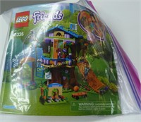 LEGO Friends 41335 Mia's Tree House 351-pcs