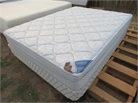 Back Sense Queen Mattress & Box