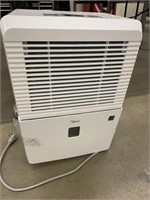 Midea Reconditioned WDK50AE6N 50-Pint Dehumidifier