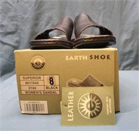 Women's Earth Shoe Superior Sandal Size 8