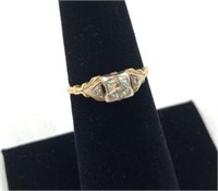 14k Gold Ring With White/Clear Stones