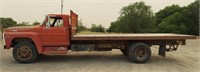 1969 Ford F600 2 Ton Flatbed Truck