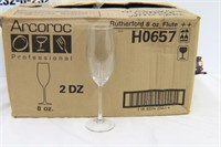 BOX OF CHAMPAGNE GLASSES
