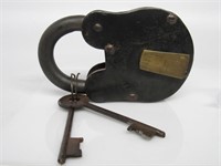 Antique Lock w / Keys