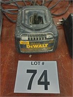 Dewalt 18 V charger