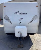 2006 Coachmen 27’ Camper Trailer SE 30DBD TT